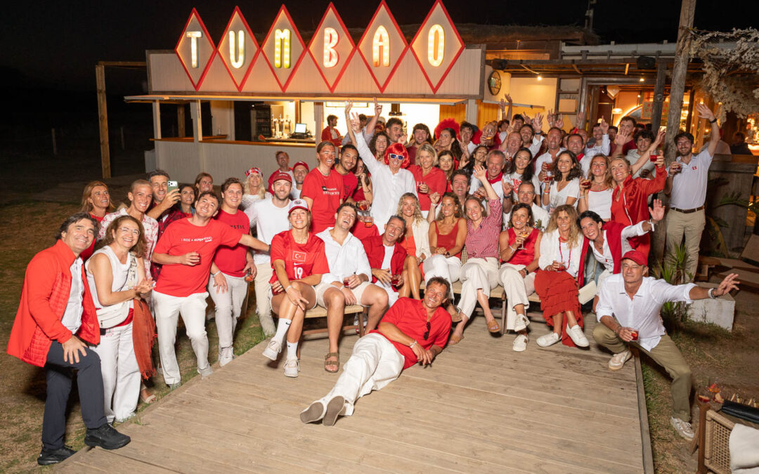 WoM 2026 : une soirée Red & White à Valdevaqueros