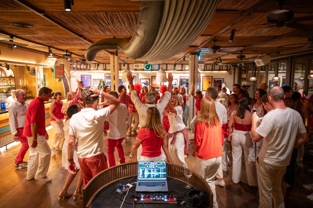 WoM Congress 2026 – Soirée Red & White